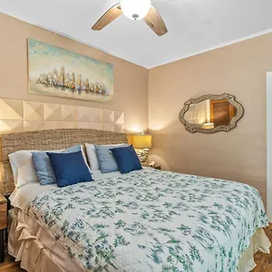 beautiful-poipu-1br-condo-with-ac-kp237.hotelsinhawaii.org/